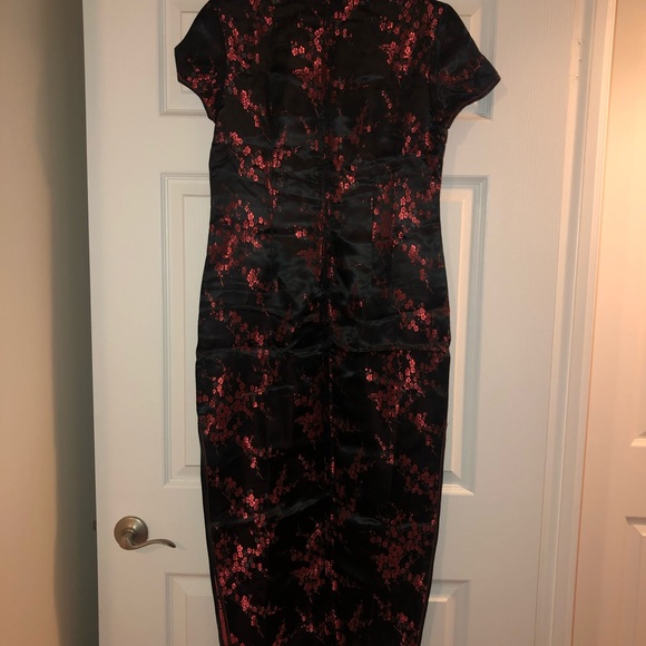 Black Qipao - Picture 3 of 4